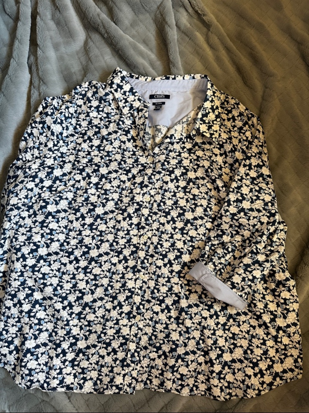 Chaps Women's Navy and White Floral Button-Down No Iron Shirt
